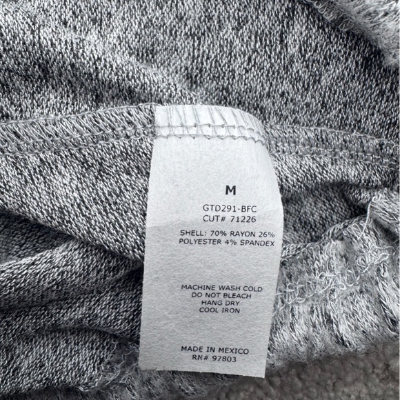 Green Envelope Gray Cowl Neck Sweater with Three-Quarter Sleeves Medium - Picture 6 of 6